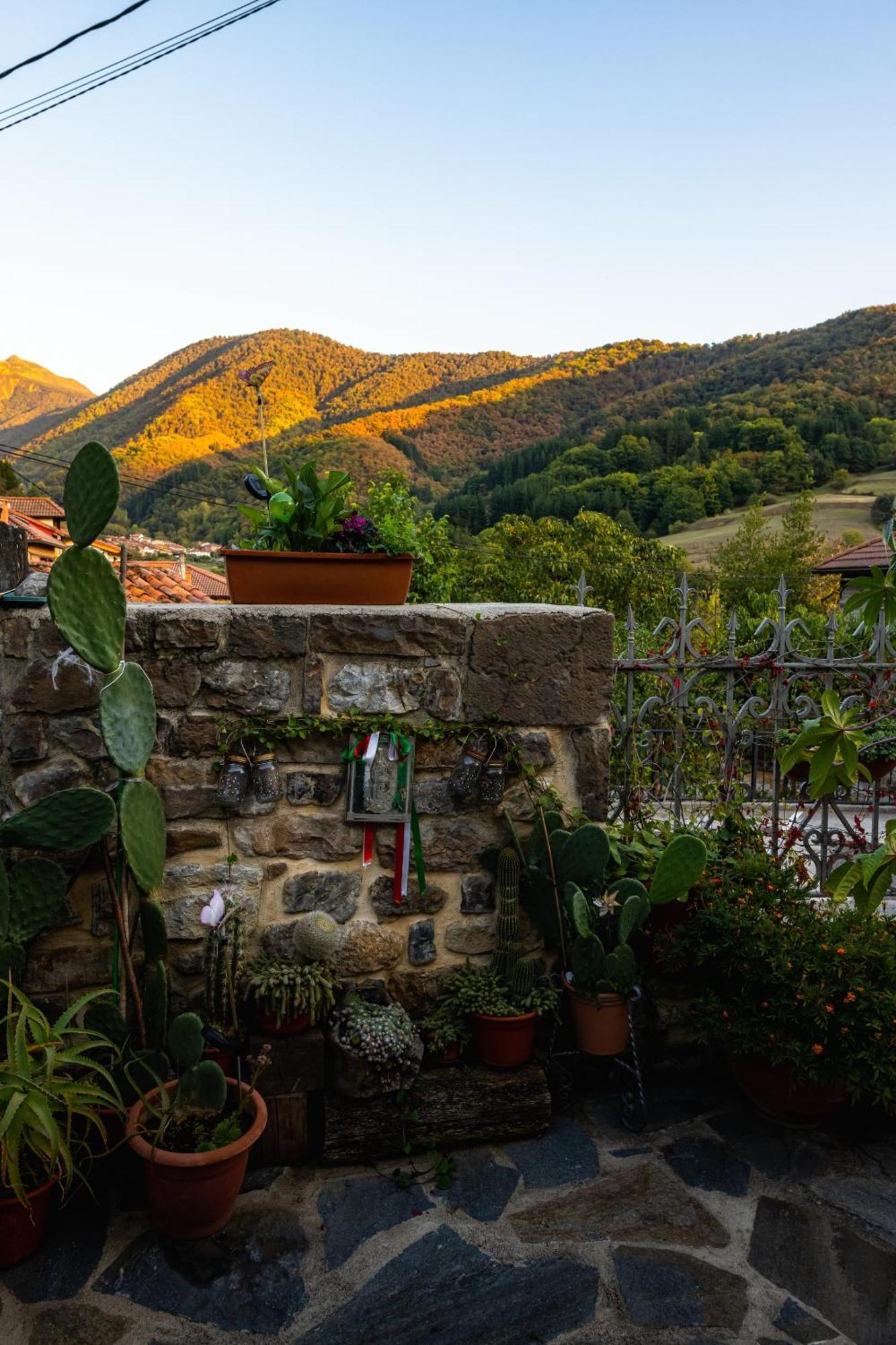 Posada Villa Matilde Cillorigo de Liebana Екстер'єр фото