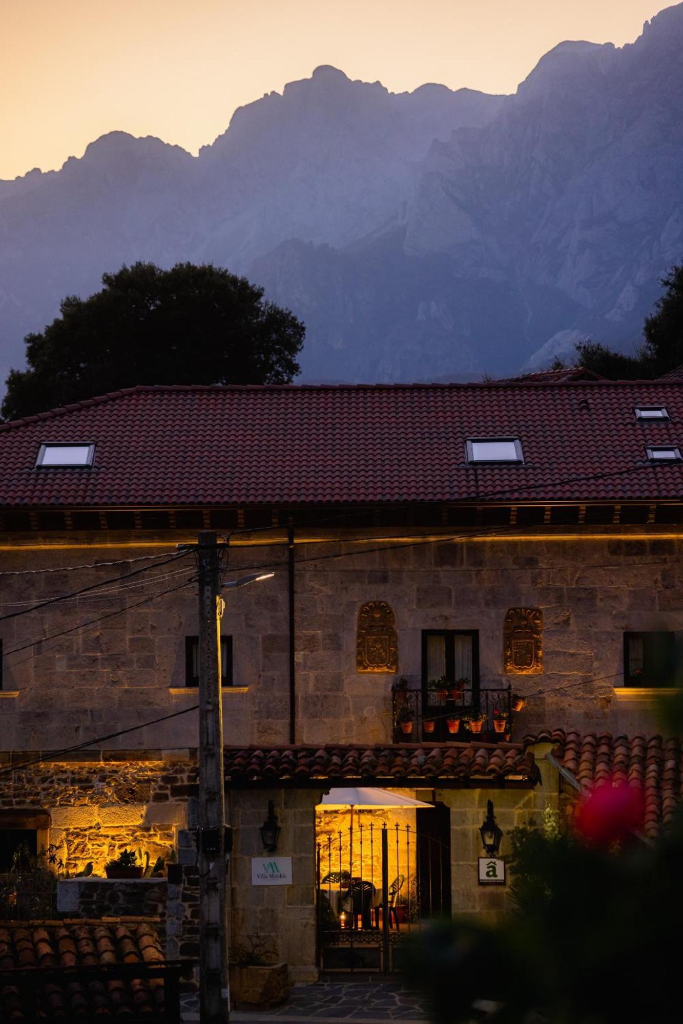 Posada Villa Matilde Cillorigo de Liebana Екстер'єр фото